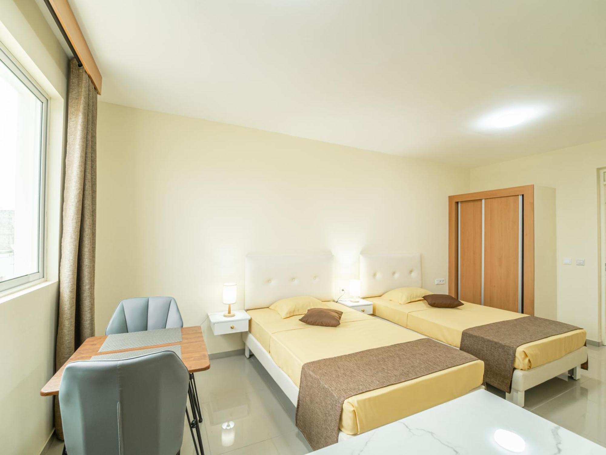 דירות Residencial Liviamilena סנטה מריה מראה חיצוני תמונה